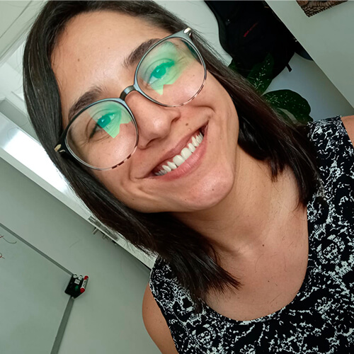 ANAI_0002_Larissa